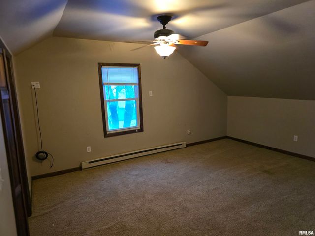 500 W NORTH Street, Mt Sterling, IL 62353