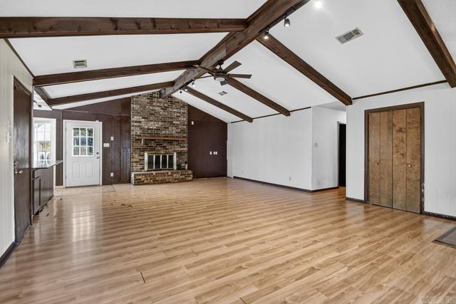 1806 MADDEN. Road, Jacksonville, AR 72076