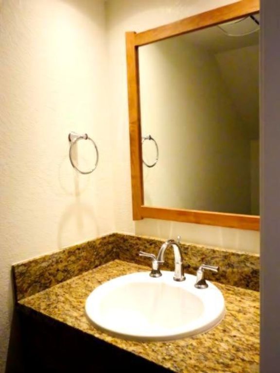 Image 16 of property listing at 201 Ada Avenue 25, Mountain View, CA 94043