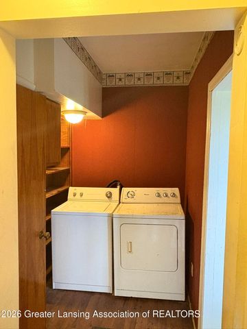 3400 E 5 Point Highway, Charlotte, MI 48813