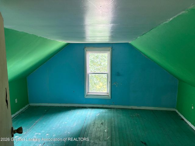 3400 E 5 Point Highway, Charlotte, MI 48813