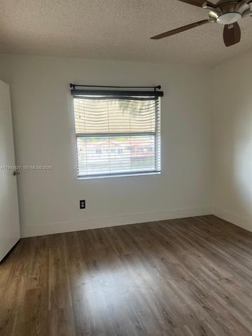 6465 W 27th Ave 43-202, Hialeah, FL 33016