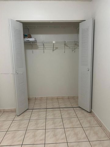 6465 W 27th Ave 43-202, Hialeah, FL 33016