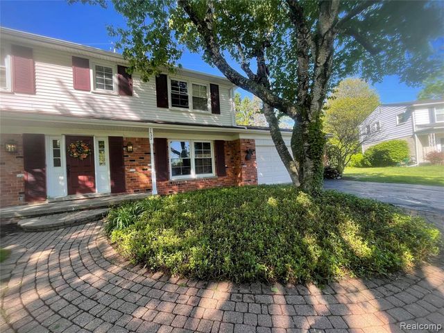 2632 Kopson Court, Bloomfield Hills, MI 48304