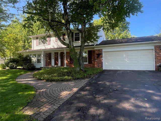 2632 Kopson Court, Bloomfield Hills, MI 48304
