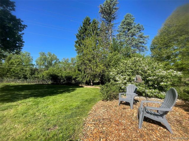 2632 Kopson Court, Bloomfield Hills, MI 48304