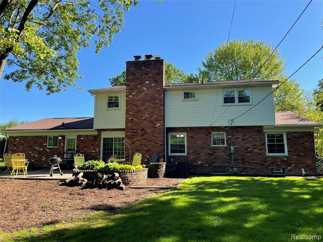 2632 Kopson Court, Bloomfield Hills, MI 48304