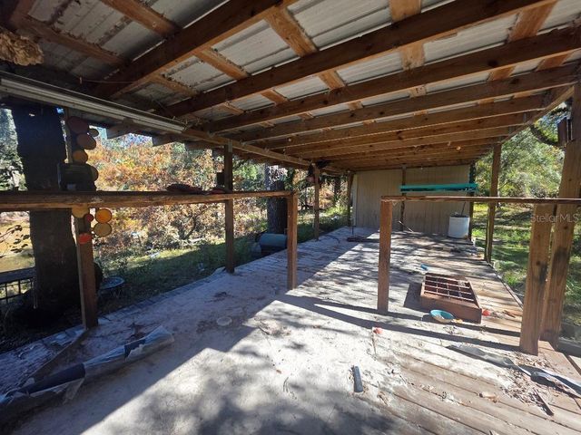 33039 ROUND TABLE ROAD, Dade City, FL 33523