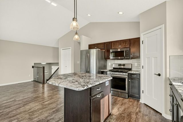 5526 Harvest Lake Drive NW, Rochester, MN 55901