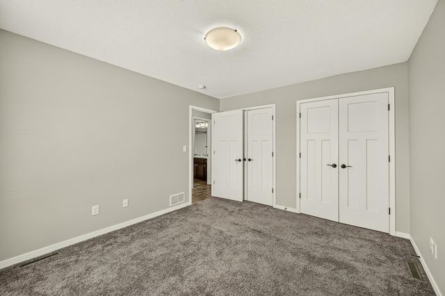 5526 Harvest Lake Drive NW, Rochester, MN 55901