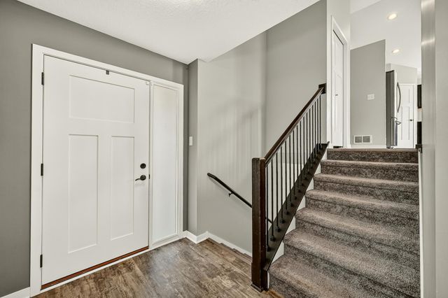 5526 Harvest Lake Drive NW, Rochester, MN 55901