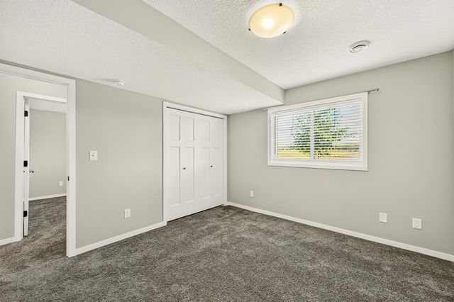 5526 Harvest Lake Drive NW, Rochester, MN 55901