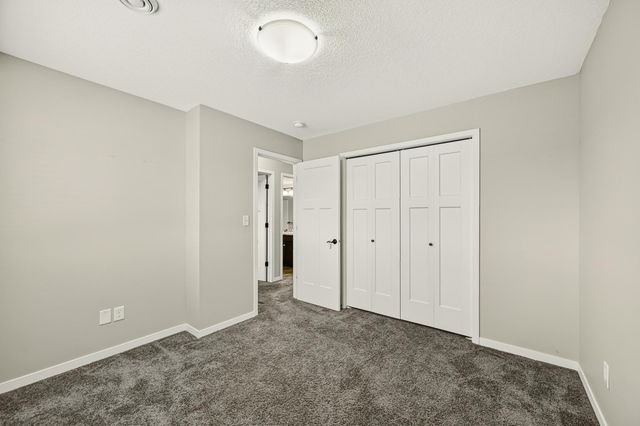 5526 Harvest Lake Drive NW, Rochester, MN 55901