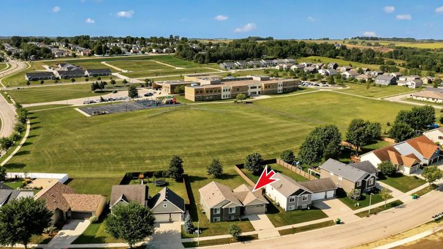 5526 Harvest Lake Drive NW, Rochester, MN 55901