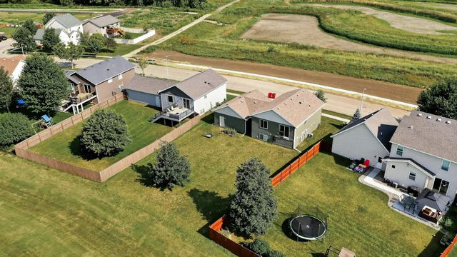 5526 Harvest Lake Drive NW, Rochester, MN 55901