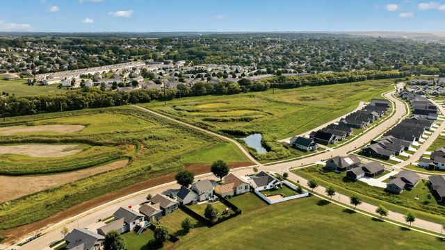 5526 Harvest Lake Drive NW, Rochester, MN 55901