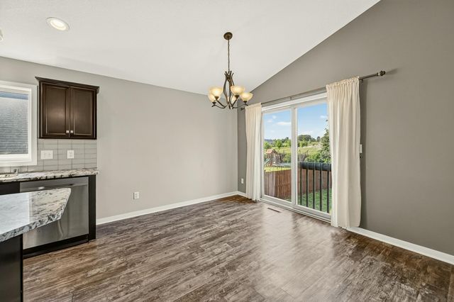 5526 Harvest Lake Drive NW, Rochester, MN 55901