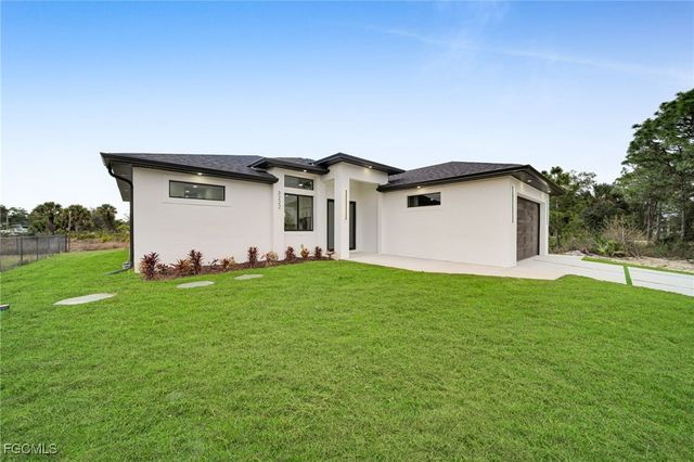 3230 58th ST W, Lehigh Acres, FL 33971