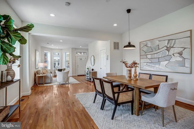 15 TODD PL NE, Washington, DC 20002