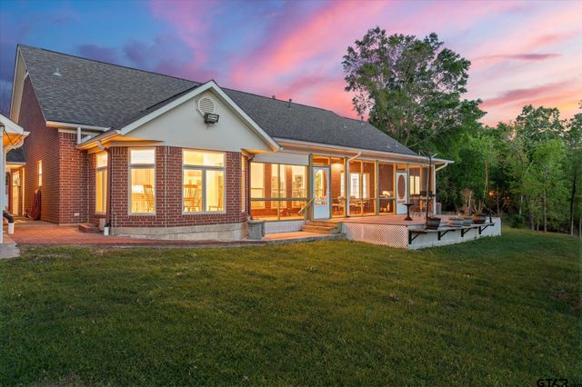 554 CR 2331, Pittsburg, TX 75686
