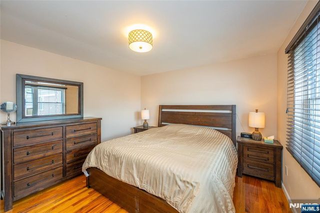 24 Manchester Court 62, Wayne, NJ 07470