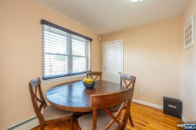 24 Manchester Court 62, Wayne, NJ 07470