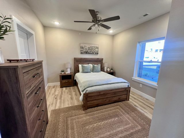 114 Bridgewater Loop 5, Kimberling City, MO 65686