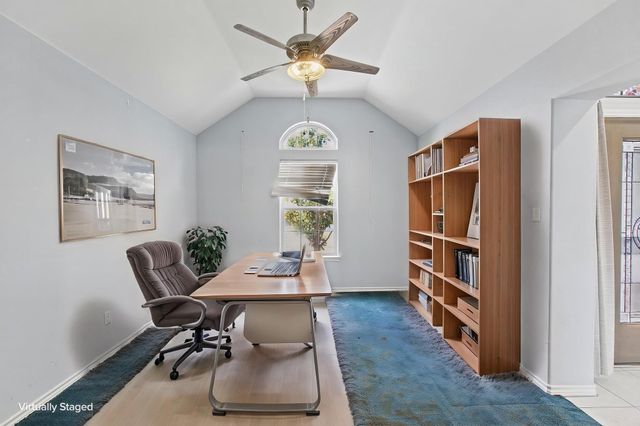 150 Chesterfield DR, Kingsland, TX 78639
