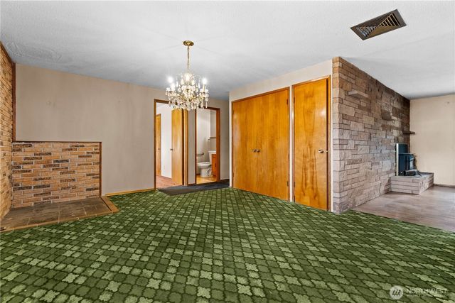 15204 16th Avenue Ct S, South Prairie, WA 98387