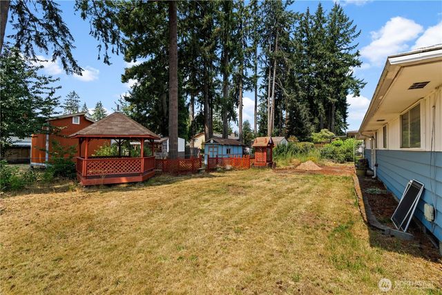 15204 16th Avenue Ct S, South Prairie, WA 98387