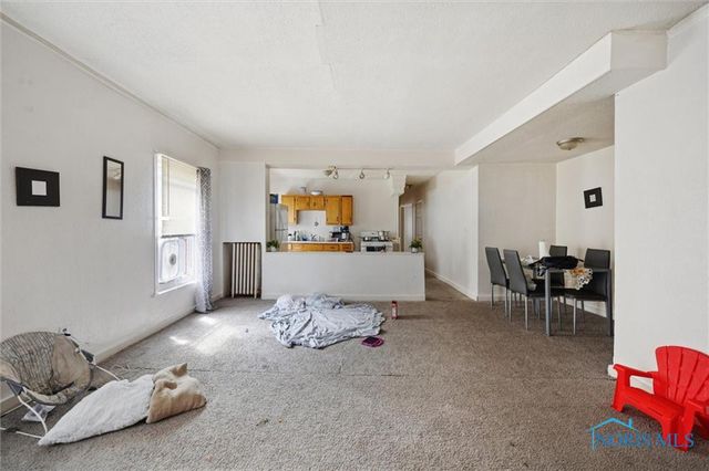 3312 E Manhattan Boulevard, Toledo, OH 43611