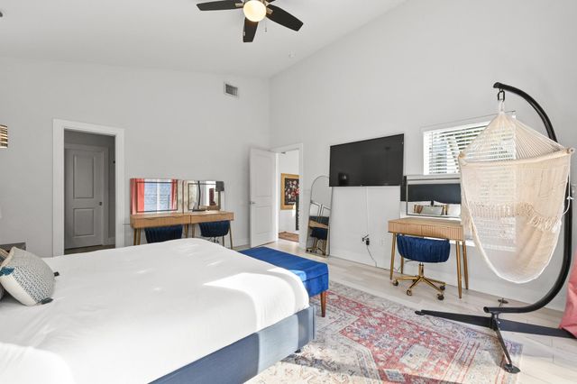 3009 Kuhlman Ave 1, Austin, TX 78702