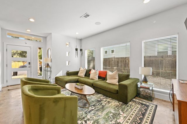 3009 Kuhlman Ave 1, Austin, TX 78702