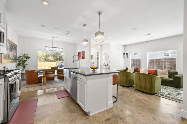 3009 Kuhlman Ave 1, Austin, TX 78702