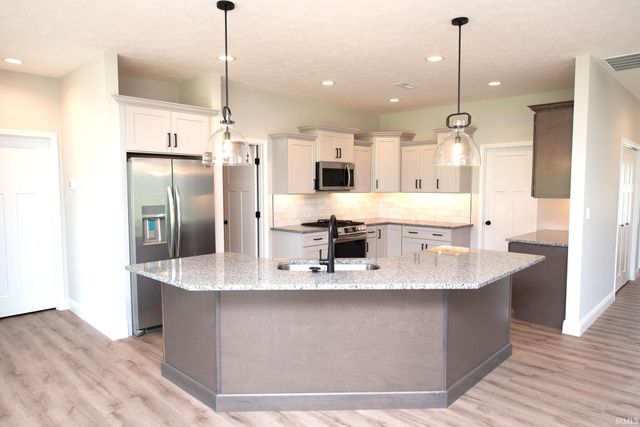 416 Burnley Drive, West Lafayette, IN 47906