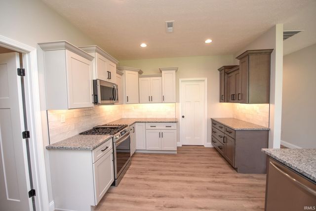 416 Burnley Drive, West Lafayette, IN 47906