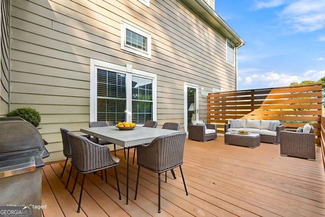 10 Chad Court, Mcdonough, GA 30253