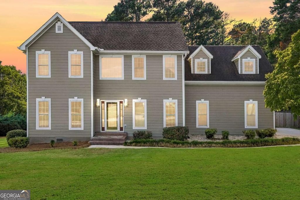 10 Chad Court, Mcdonough, GA 30253