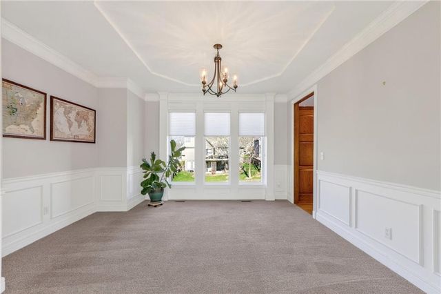 9218 N Virginia Avenue, Kansas City, MO 64155