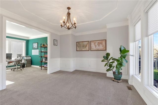 9218 N Virginia Avenue, Kansas City, MO 64155