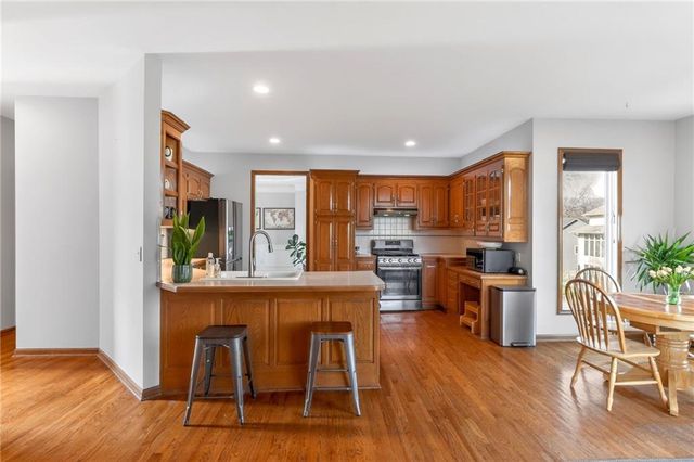 9218 N Virginia Avenue, Kansas City, MO 64155