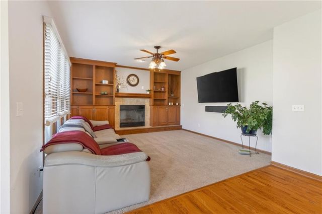 9218 N Virginia Avenue, Kansas City, MO 64155