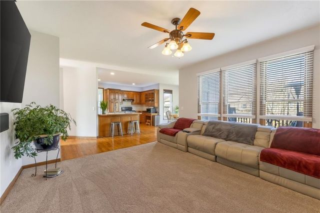 9218 N Virginia Avenue, Kansas City, MO 64155