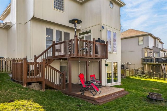 9218 N Virginia Avenue, Kansas City, MO 64155