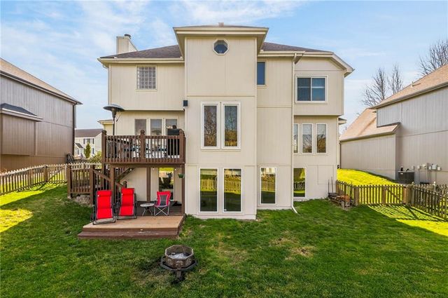 9218 N Virginia Avenue, Kansas City, MO 64155