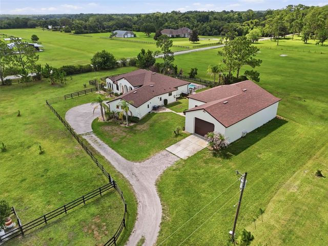 4460 RUNWAY LANE, St Cloud, FL 34772