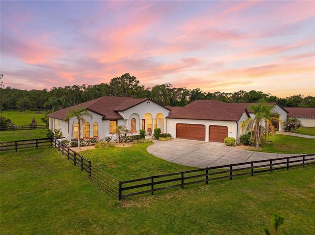 4460 RUNWAY LANE, St Cloud, FL 34772