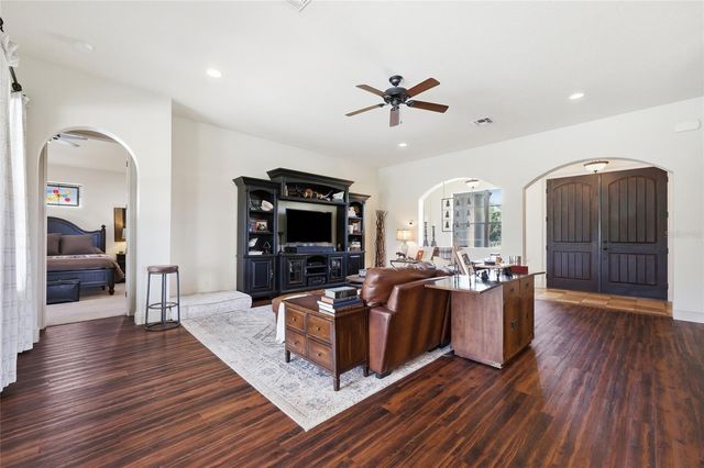 4460 RUNWAY LANE, St Cloud, FL 34772