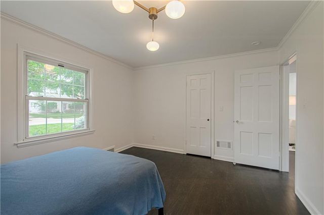 5341 Ash Street, Roeland Park, KS 66205