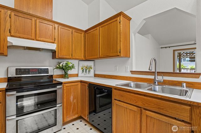 8202 51st Avenue NE, Marysville, WA 98270